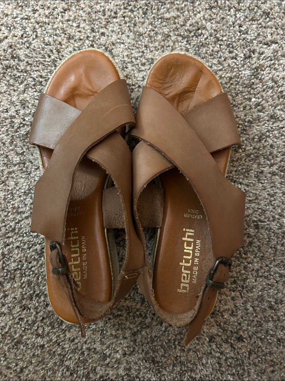 Bertluchi Tan Leather Crisscross Women’s Sandals, Size 39